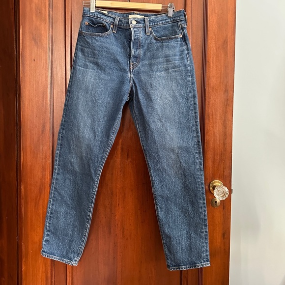 Levi’s Wedgie Jeans - Picture 1 of 7